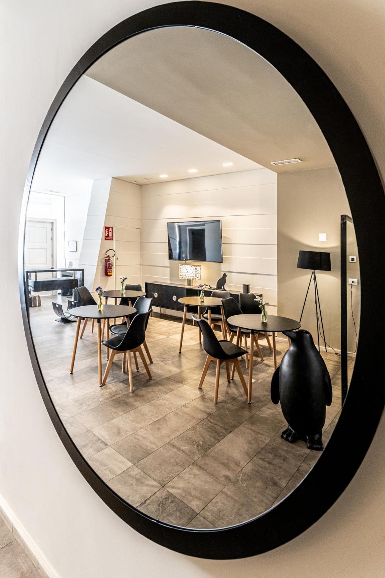 Neko Boutique Hotel كالياري الغرفة الصورة